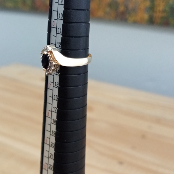 RING 14K Yellow Gold Sapphire and Diamond Cocktail ring Size 6 approximately - Picture 4 of 11